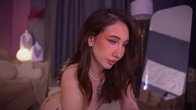 SayLunaa's Live XXX Chat