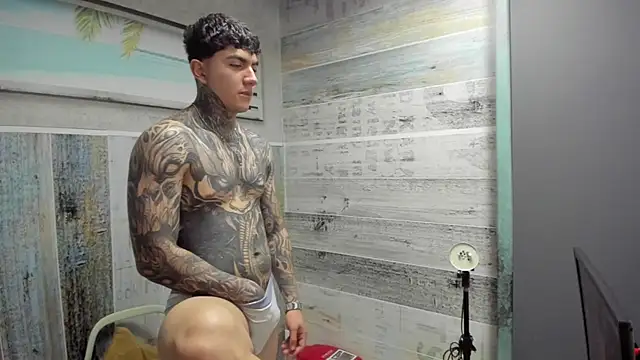 Chatroom XXX en direct de Gury_tattoo