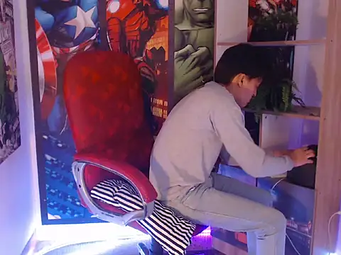 Kevin_Charless 라이브 XXX 채팅