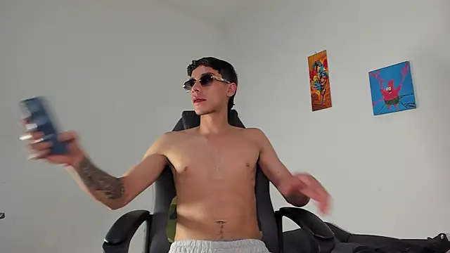 Axel_DavisS – webcam-show