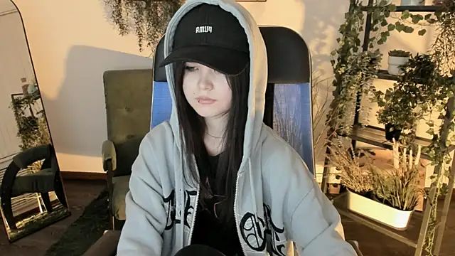 Elainebeness – Naživo XXX chat