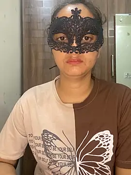 KANGANA-STRIP Chat XXX live