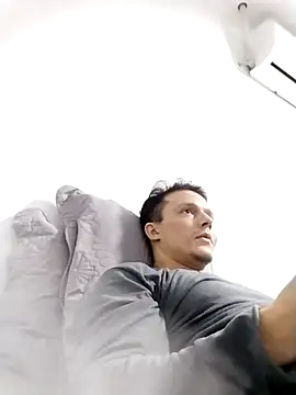 RAFAELQUINTEROSCAVALHEI's Webcam Show