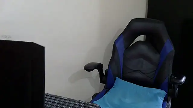 Darkkras' Live XXX Chat