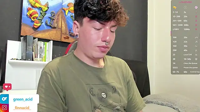 Green_acid01 Webcam Show