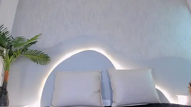 CannelaSmith élő XXX-chatje