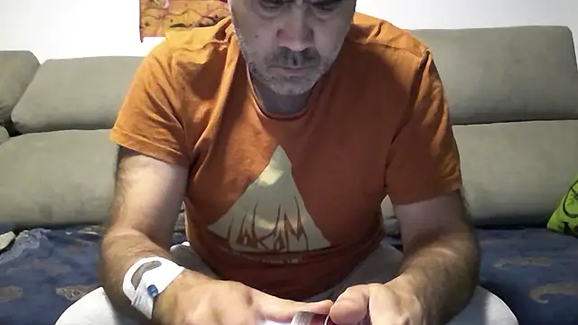 arka6 élő XXX-chatje