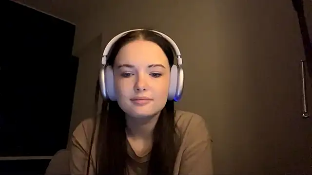 AmbientInvalid's Live XXX Chat