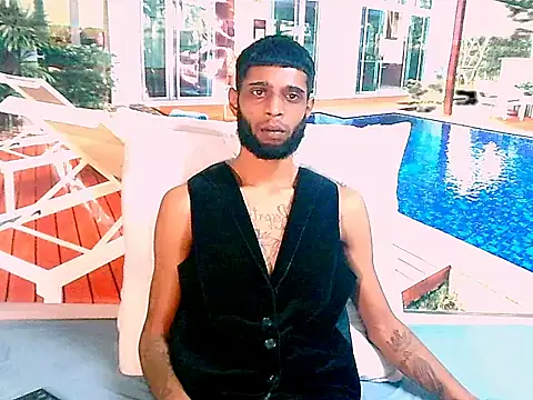 CharmingIndian1's Live XXX Chat