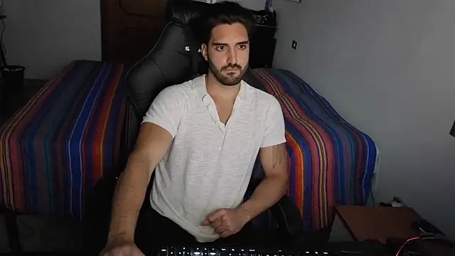 Al3xox02 Show Webcam