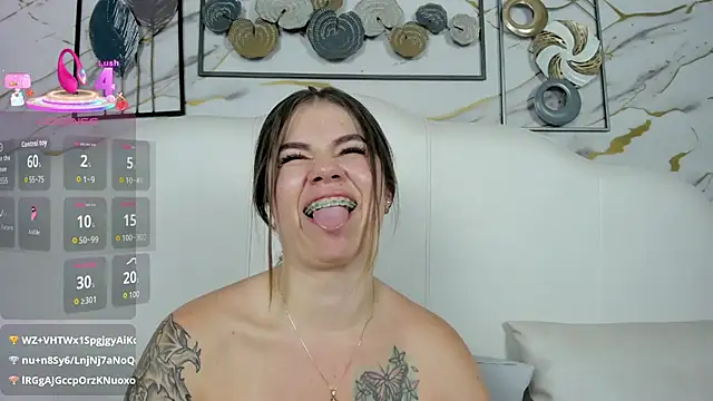 Chatroom XXX en direct de SweetMichel_