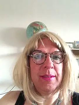 simone_xdressing Adlı Modelin Web Kamerası Şovu