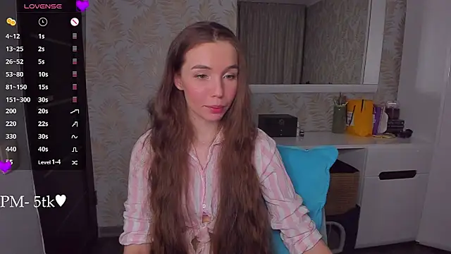 Онлайн чат XXX YonaBones