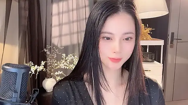 Ocean--Lili – Live XXX-chat