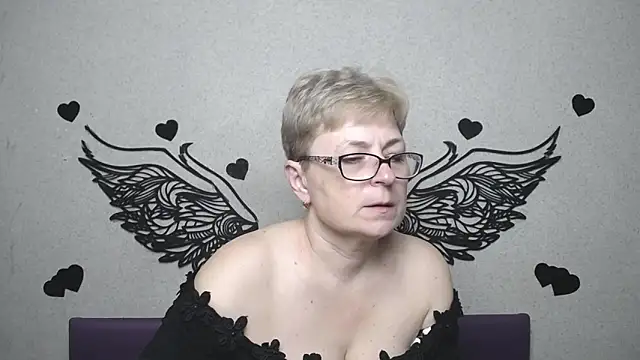 EmiliaGree's Webcam Show