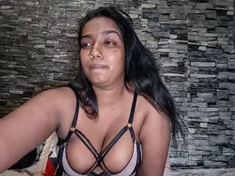 Živý XXX chat Indiasfantasy_