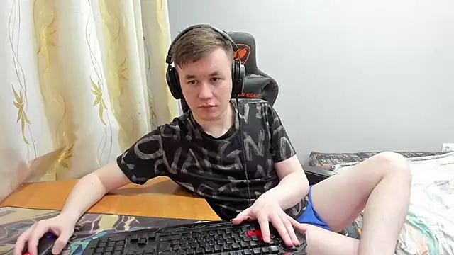 iliaskrislove – Kamerová šou