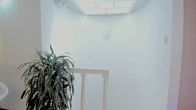 eimi_rosse18 live XXX chat