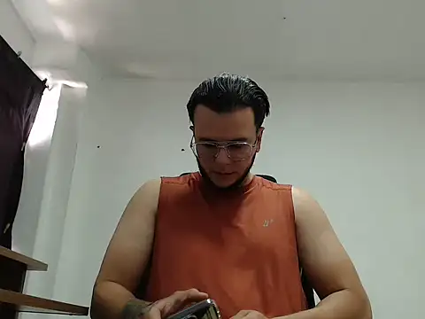 Masterboy00 – Naživo XXX chat