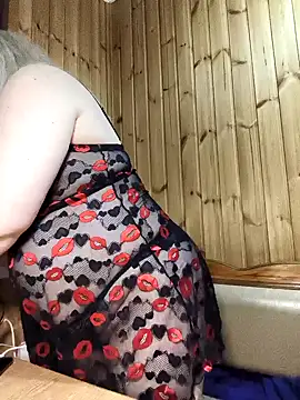 Chat XXX en directo de White-Chocolatte