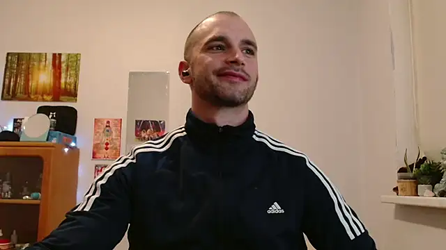 OskarBreno's Live XXX Chat