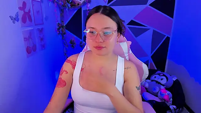 Chatroom XXX en direct de little_emma0