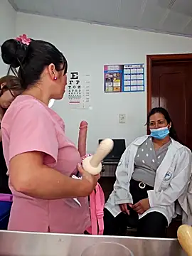 Chat +18 de JustSamantha_ ao vivo