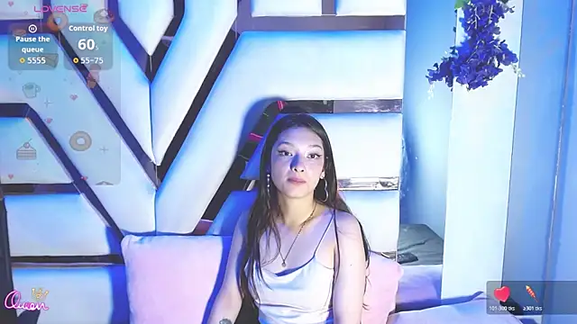 Chat +18 de Aurora_18 ao vivo