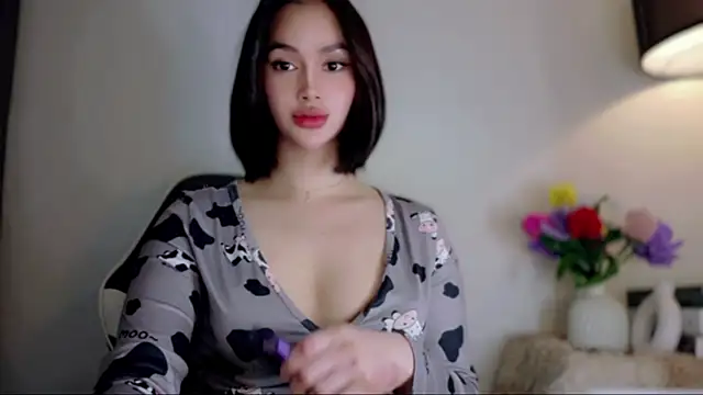 Anna_HollyDollのライブXXXチャット