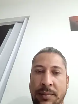 Arrombador20's Webcam Show