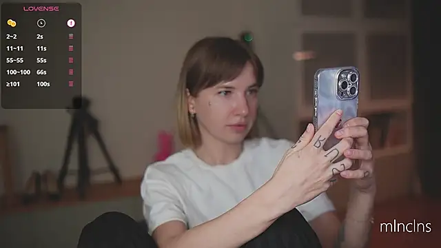 mel_collins' Live XXX Chat