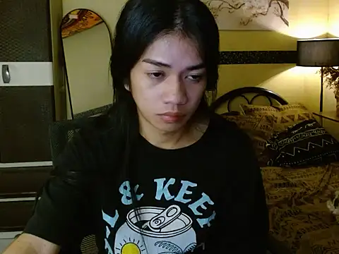 EnviousMaddie Adlı Modelin Web Kamerası Şovu