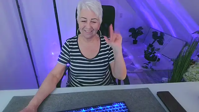 LovelyHelena 라이브 XXX 채팅