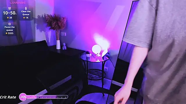 Lily_xBabe 即時 XXX 聊天