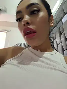 emma_andrew1's Webcam Show