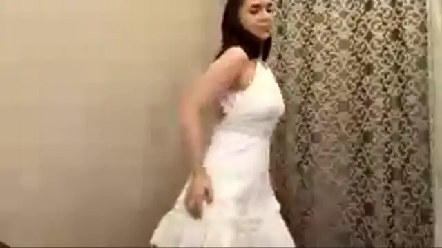 XXX chat uživo modela KerryForce