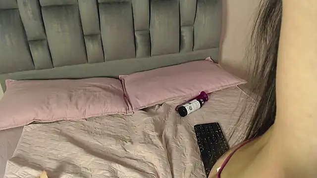 Zaaida_'s Live XXX Chat