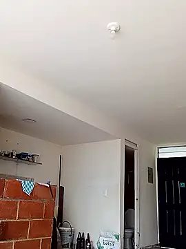 Chat XXX ao vivo de SkinniYamo