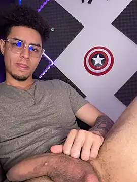 Chatroom XXX en direct de bigryann23