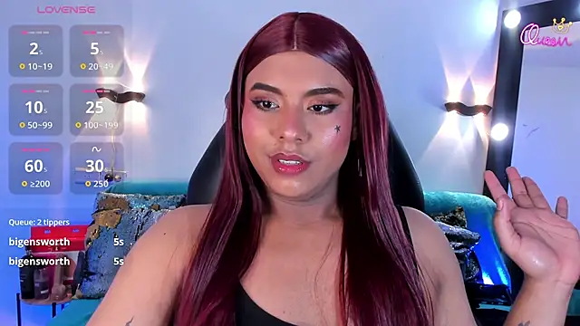 Emili_Roux Chat XXX in diretta