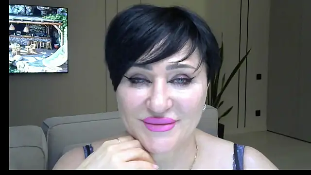 Chat XXX ao vivo de Kleotempt