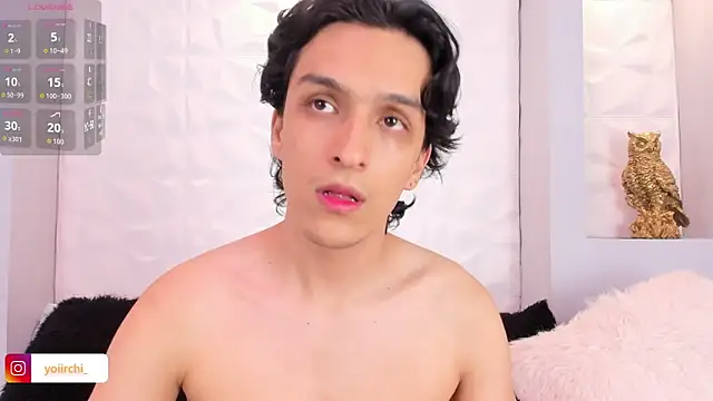 yoiirchi live XXX chat