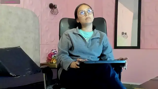 katalina07_1's Live XXX Chat