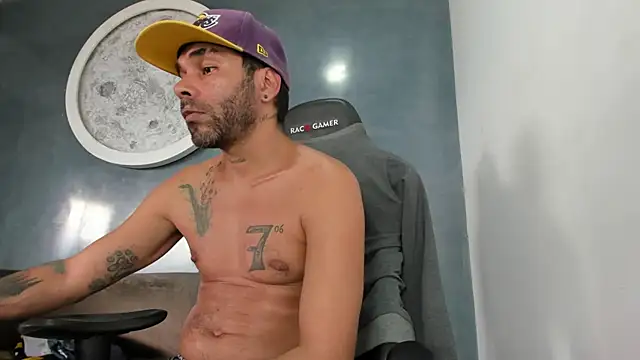 kevin_collins76's Live XXX Chat