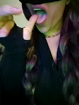 Webkamerová show Queenhoiyam