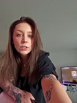 XXX chat uživo modela LilyOrion