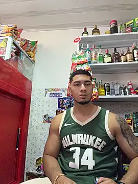 Dimitri_Colleman: онлайн-секс-чат