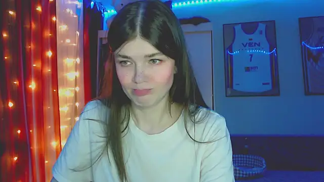 Chat +18 de Klementa ao vivo