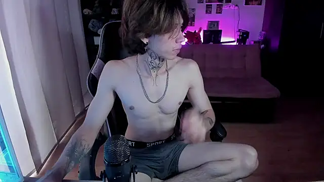 xIce_Boy 即時 XXX 聊天