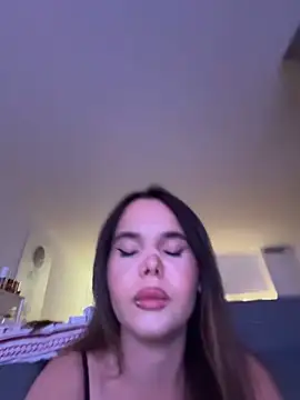 TheCinderella – Naživo XXX chat